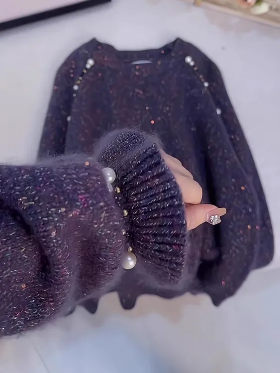 2025年秋冬季新款设计感时尚休闲百搭简约针织衫高级小众穿搭上衣