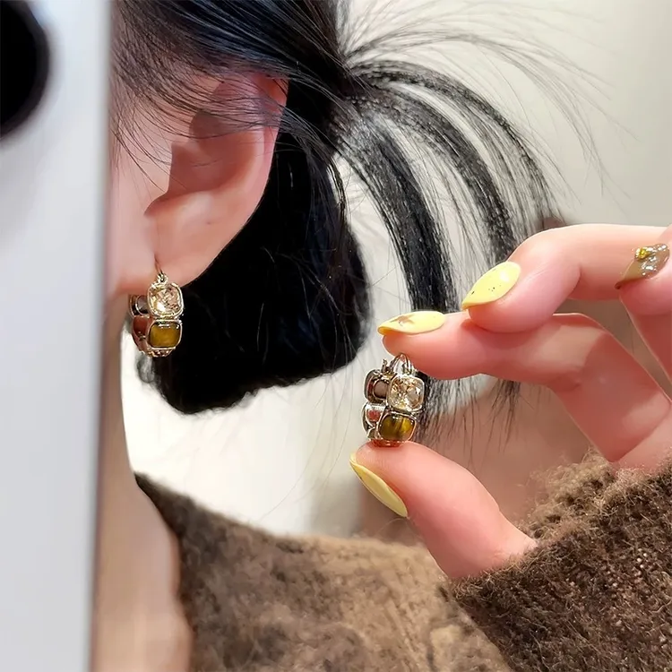 几何方块耳扣锆石耳环轻奢气质高级感耳饰2025新款爆款美拉德饰品