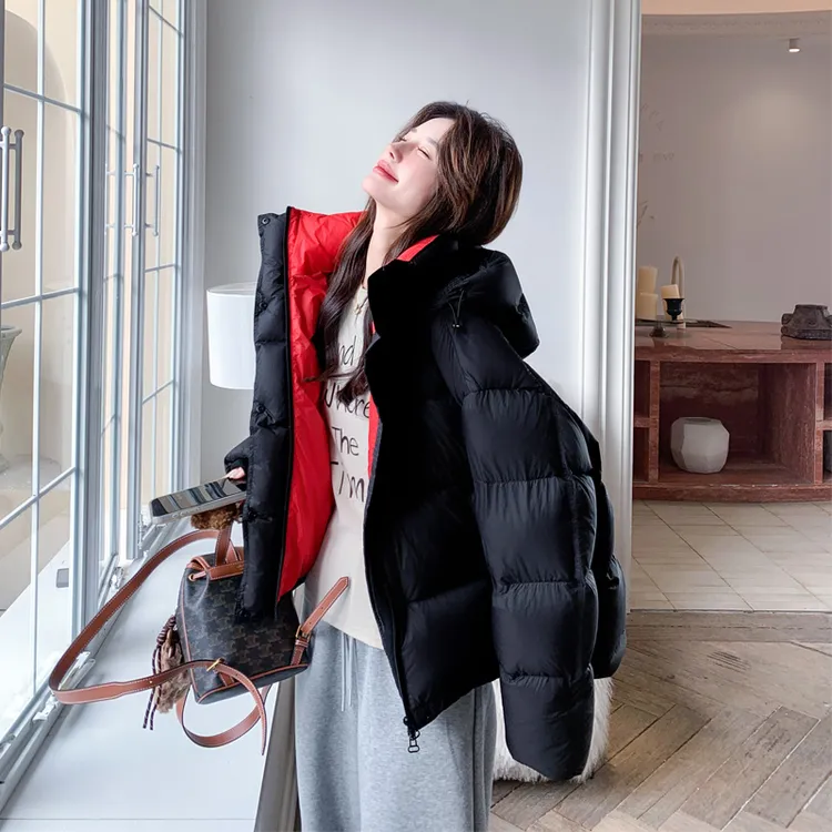潮流宽松型经典黑红撞色羽绒服2025冬季新款小众休闲风加厚面包服