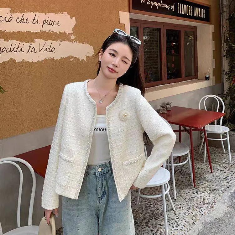 气质轻奢名媛钉珠小香风外套女时尚新款小个子圆领高级感亮丝上衣