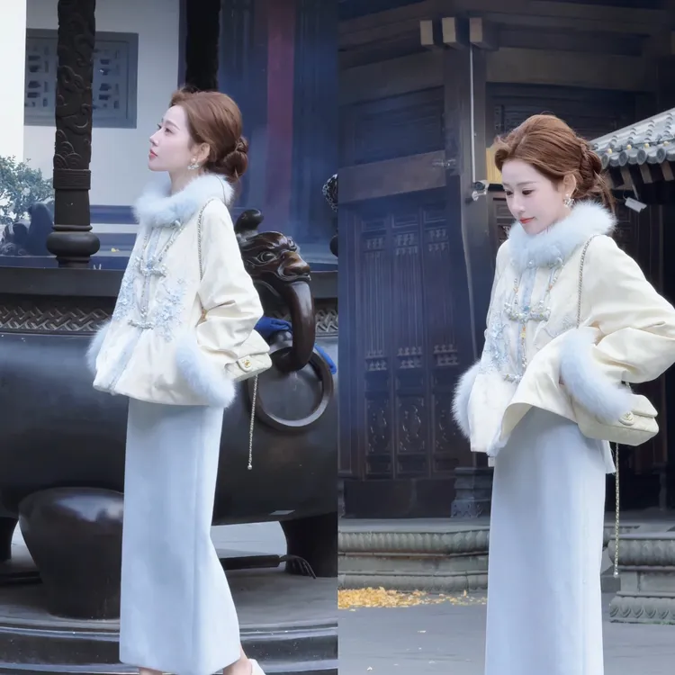 【婷婷】《雪落蔷薇》蓝白撞色狐狸毛羽绒国风套装 TT2SDTL2873