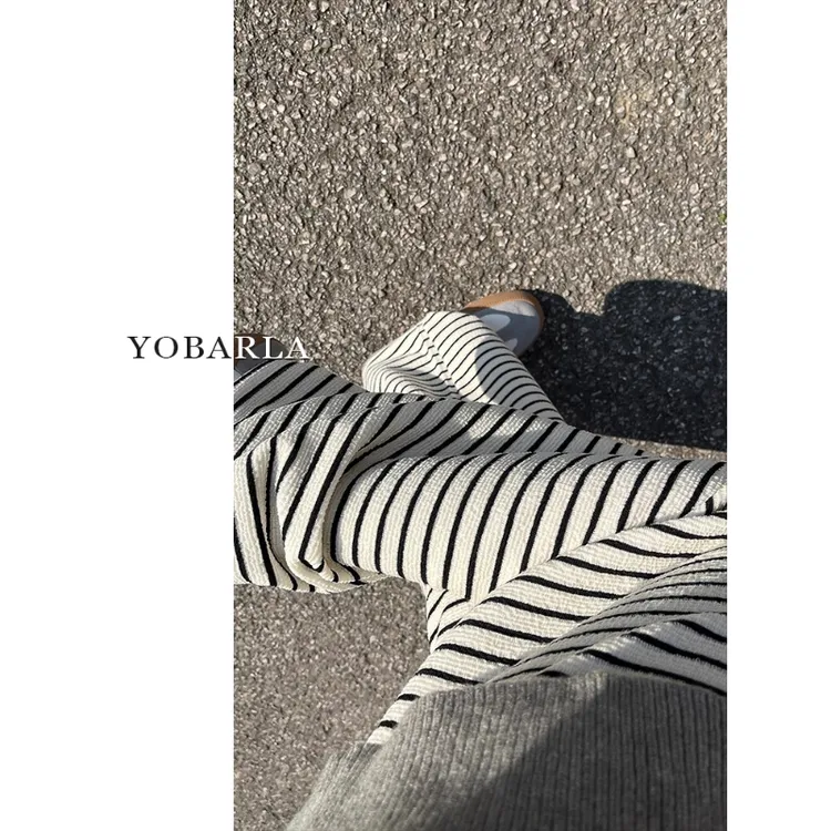白色条纹直筒休闲裤女秋季大码胖mm宽松显瘦慵懒垂感拖地阔腿裤子