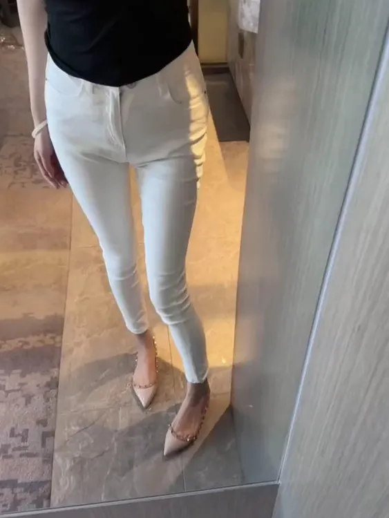 韩国东大门白色提臀修身小脚裤显瘦显腿长牛仔铅笔裤秋冬加绒加厚