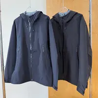【柳条儿】贼牛 男女同款 防泼水压胶冲锋衣