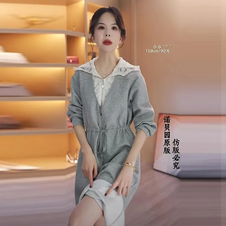 时尚连衣裙女2025春秋新款洋气显瘦蕾丝拼接假两件连帽微弹卫衣裙