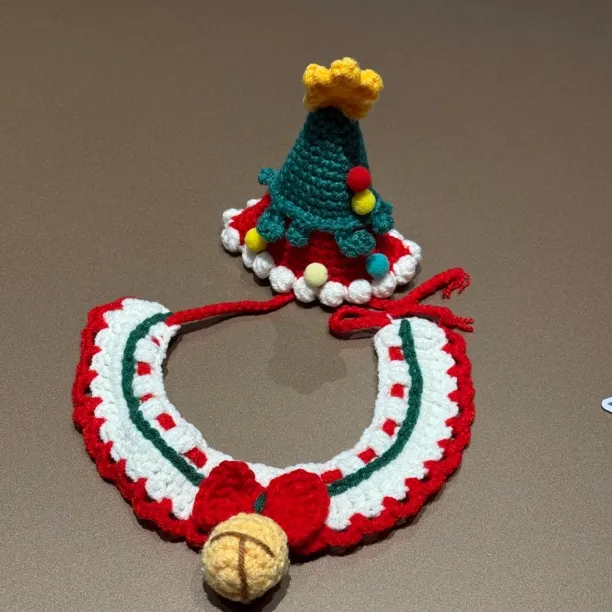 新款手工针织猫咪狗狗宠物圣诞帽项圈围脖围兜节日装扮配饰