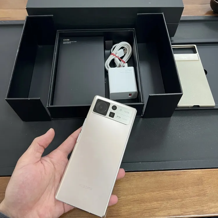 9新 Xiaomi/小米 小米Fold2国行双卡双待全网通5G曲屏折叠手机