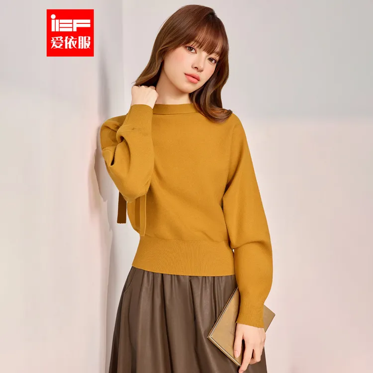 IEF/爱依服2025秋冬新款法式设计感通勤气质百搭宽松毛织蝙蝠衫