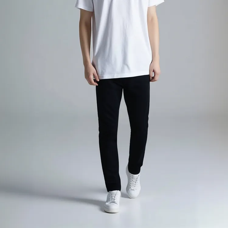 95新 BURBERRY/博柏利 13753426 皮牌logo做旧牛仔裤 黑色 W34
