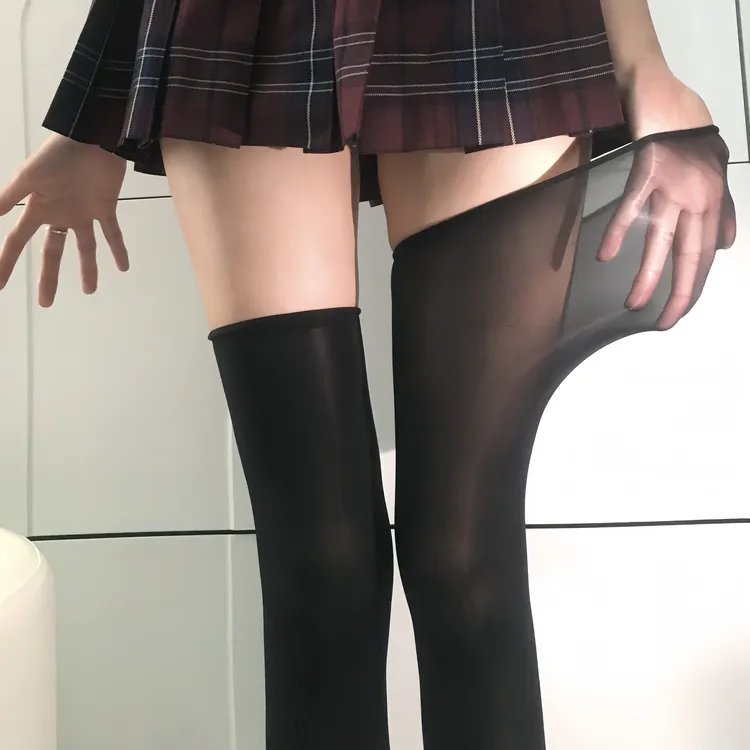 软萌兔袜社·爆款马油丝袜过膝无边黑丝腿袜油亮袜光滑丝袜防卷边
