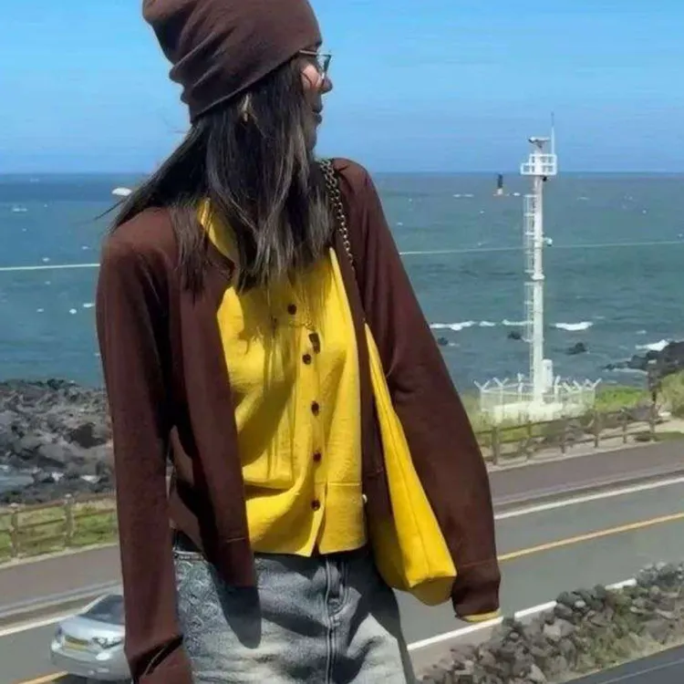 肉肉家*大码拼色长袖开衫款