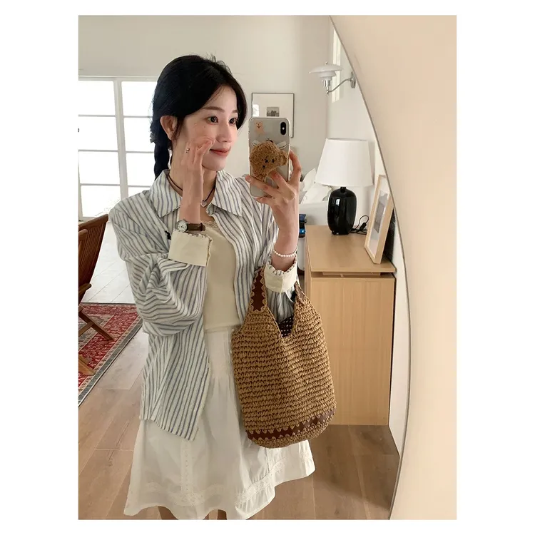 刺绣蓝条纹衬衫女2025夏季新款宽松显瘦韩系chic别致上衣