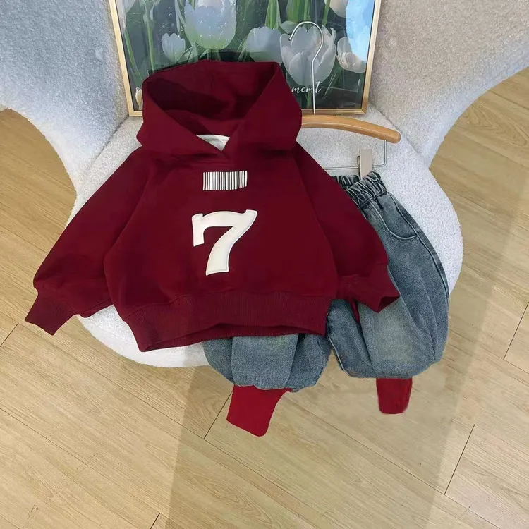 秋冬洋气新款大童红色时尚套装潮流儿童两件套中小童加绒服装
