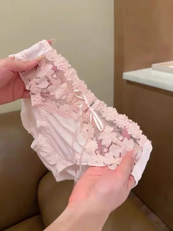 恋屿桃花～法式性感蕾丝少女低腰舒适新款女士透气三角裤 商品图