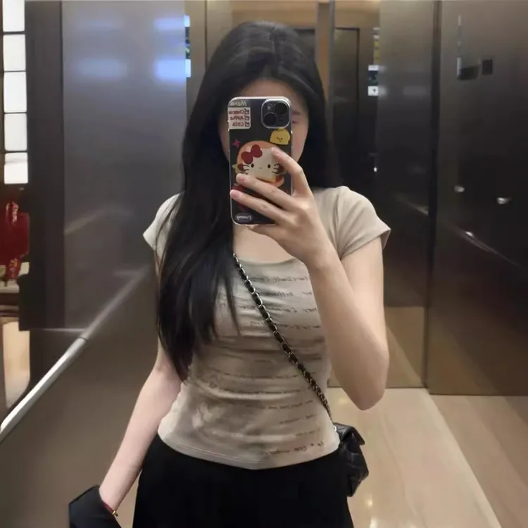 AYX美式复古U型人影印花正肩短袖T恤女辣妹显瘦小众设计感短款上