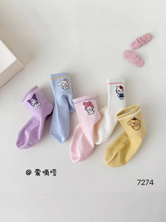 爱嘀嗒儿童袜子高筒秋季卡通三丽鸥运动条纹潮流精梳棉