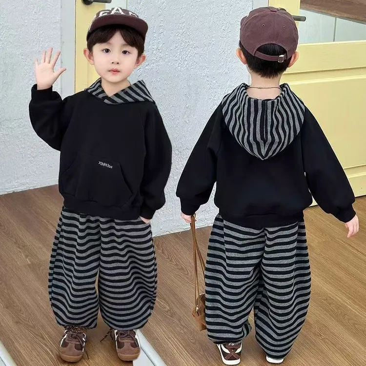 儿童秋款套装2025新款连帽卫衣男童套装卫衣春秋条纹韩版两件套潮