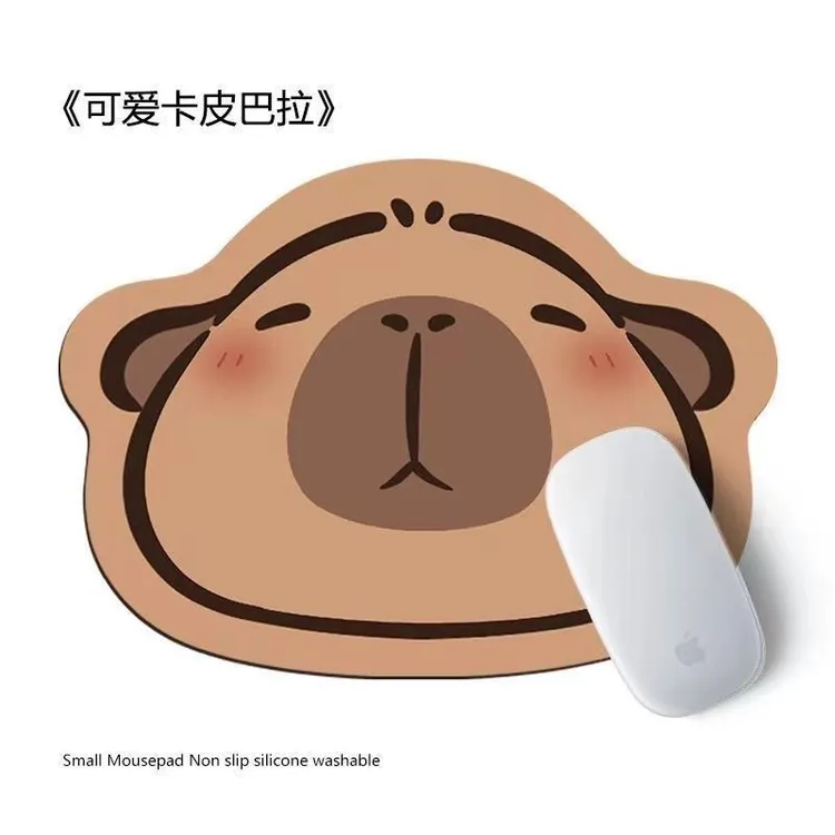 卡皮巴拉鼠标垫可爱卡通橡胶工位防滑加厚电脑键盘垫高颜值