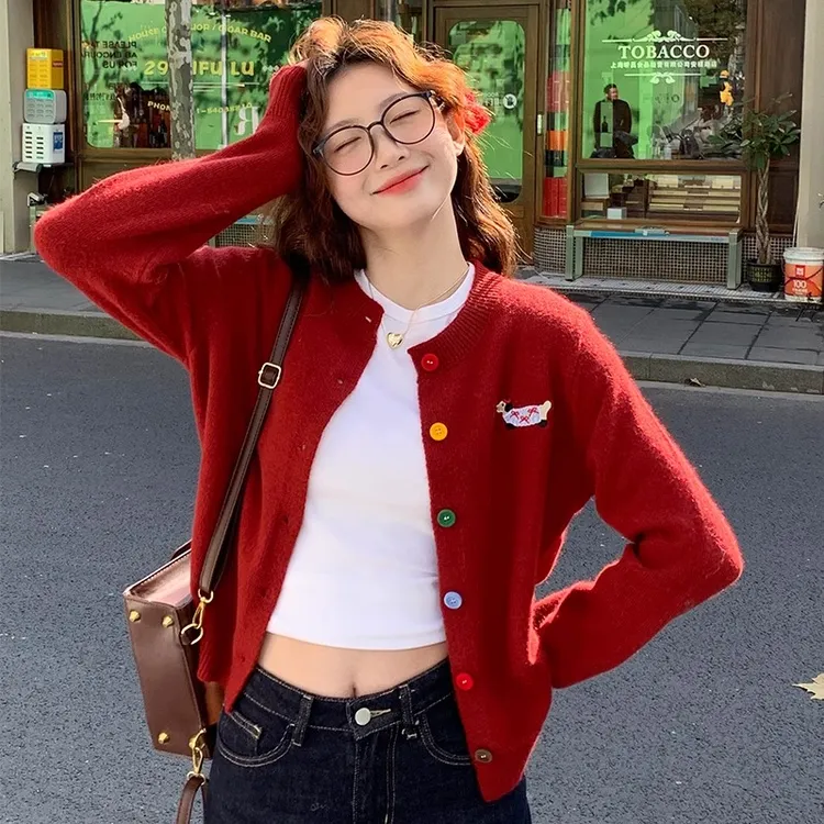 红色刺绣开衫女外套2025早春新款短款毛衣外搭圆领针织上衣春秋季