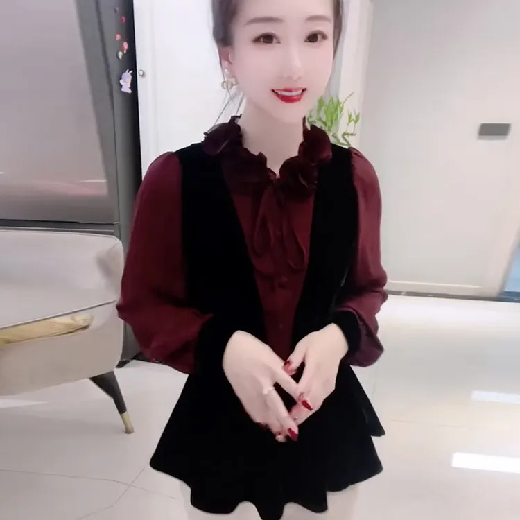秋季新款设计感拼接安哥拉红显瘦气质长袖打底衫女士洋气减龄上衣