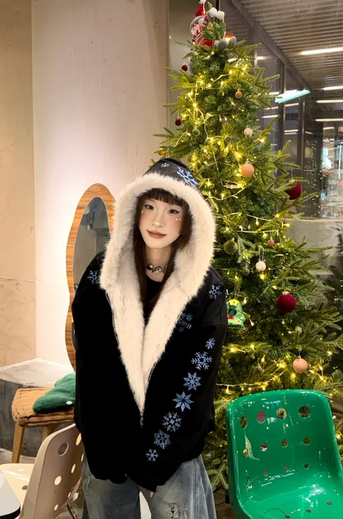 Rosepoem冬季百搭宽松座山雕雪花字母刺绣加绒加棉短款棉服外套