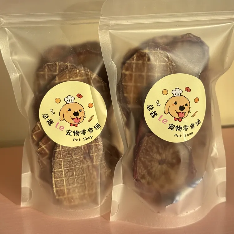 纯手工烘干猪宝片宠物零食猫狗零食营养宠物训练奖励必备