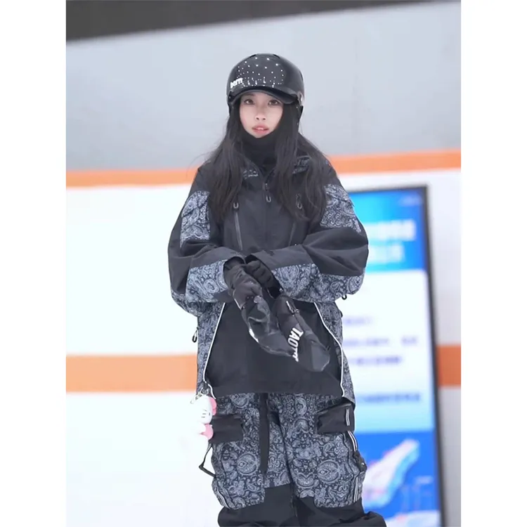KSKM黑色滑雪服套装女2026新款户外防风防水设计感单双板雪服外套
