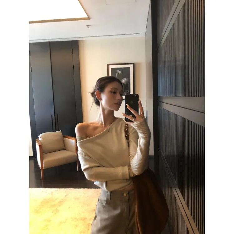 洋气时尚套装女装纯欲慵懒风斜肩长袖针织衫复古高腰阔腿长裤套装