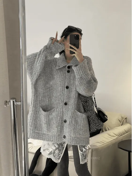 秋冬韩系氛围感穿搭高领毛衣慵懒风厚实软糯针织开衫宽松外套女