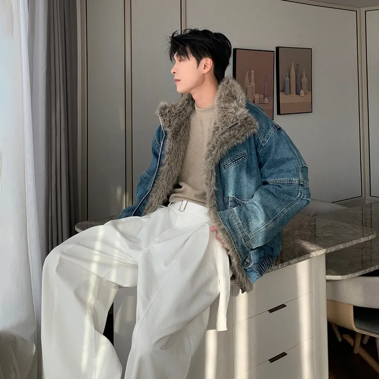 一轩轩轩【牛冬暖行】冬季设计感座山雕毛领牛仔夹克棉服外套Z2630