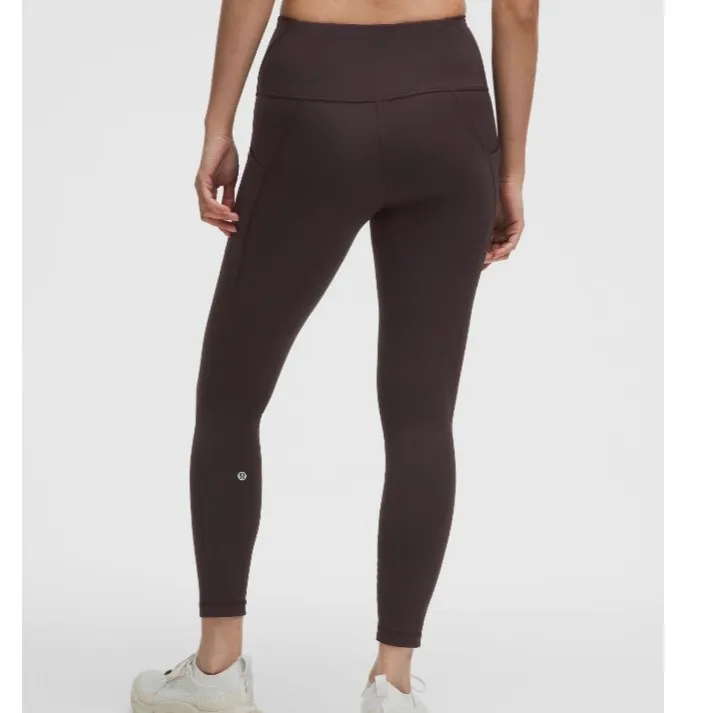 lululemon/露露乐蒙 Wunder Train HR Tight 25寸瑜伽裤有兜腿标