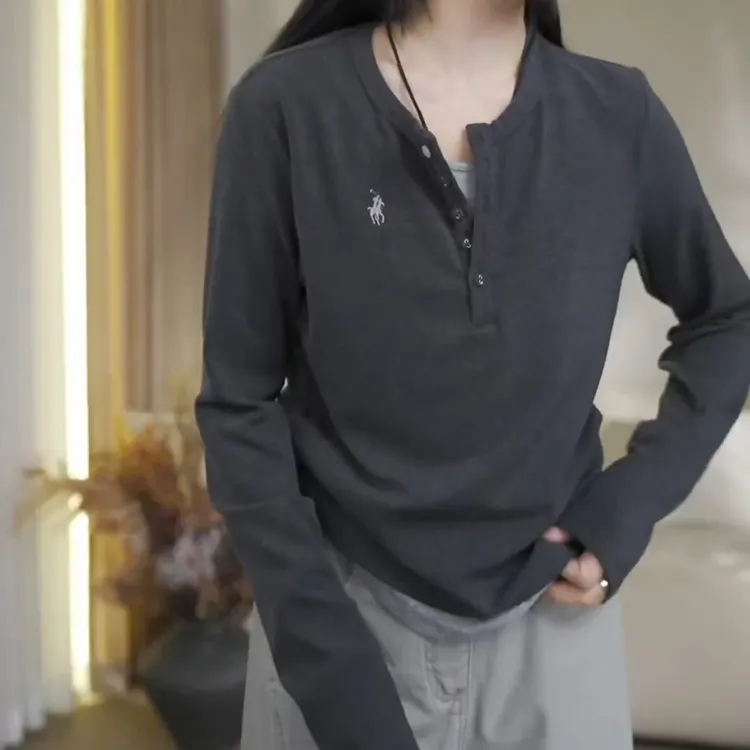 时尚休闲女款减龄设计师款创意T恤LK2506762