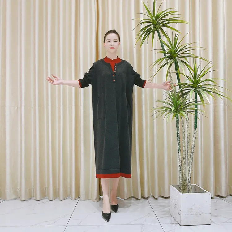 9941灰红组合设计款羊毛气质秋冬轻奢针织连衣裙时尚复古