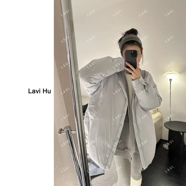 海边捡贝壳 女保暖圆领时尚百搭韩系鹅绒服LW5267