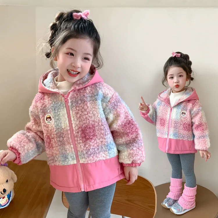 女童彩虹格毛毛外套秋冬2025新款女宝宝加厚保暖棉衣冬装洋气棉服