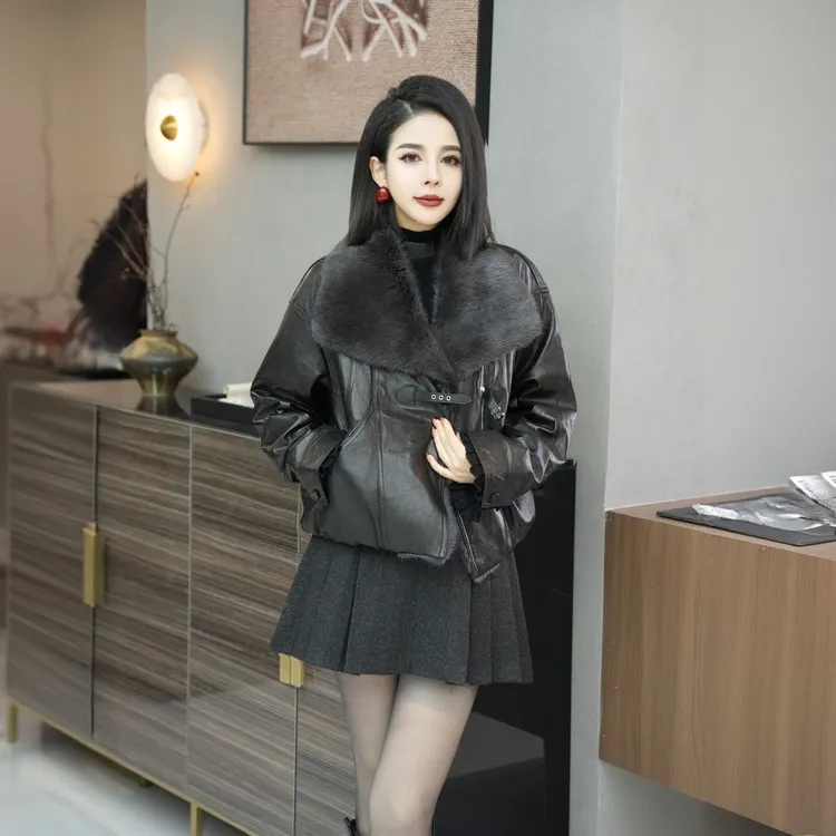 POPULARYW【西城律动】翻领拼接貂领冬季短款皮衣黑色羽绒服外套