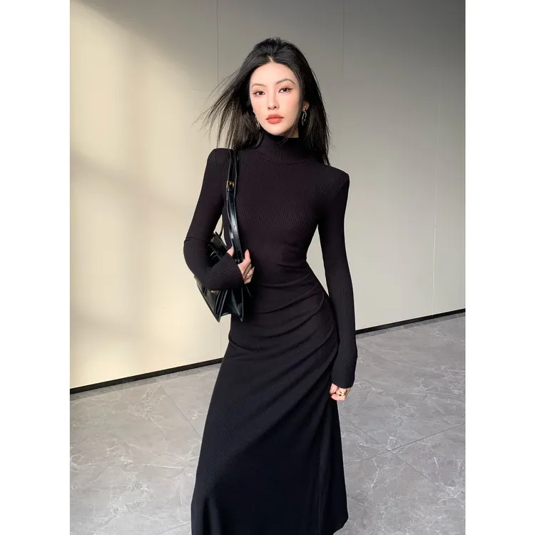 JIJINQI时尚气质显瘦针织长袖秋季黑色打底连衣裙女 JC12LZPT738