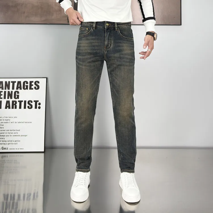 ZT6018磨毛水洗复古蓝牛仔裤冬季中腰修身时尚百搭直筒牛仔裤男