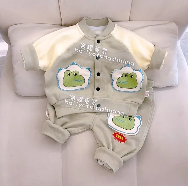 2025秋冬季新款宝宝套装对对龙加绒无骨套装秋冬外穿衣服