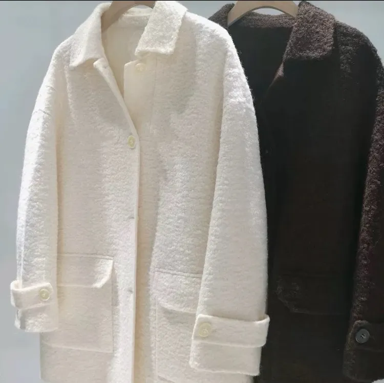 [莼思娅]2025秋冬新款苏丽简约翻领设计大口袋中长款羊毛外套大衣