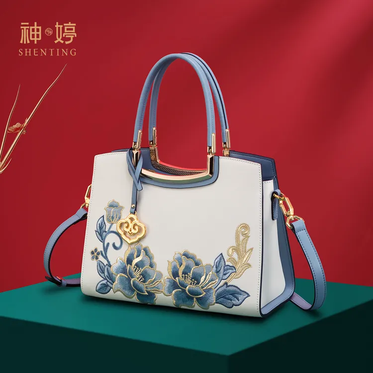 节日礼物女包真皮刺绣包女式新款中年女士包包大气手提包大容量