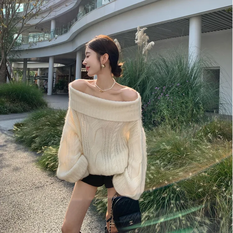 法式气质一字肩毛衣女2025秋冬慵懒风软糯宽松露肩毛针织衫上衣