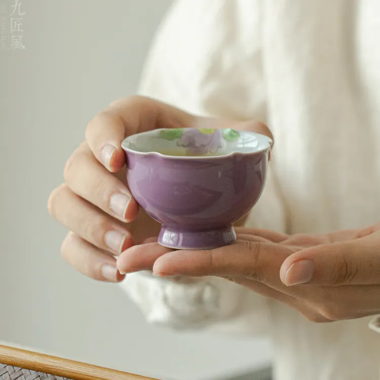 手绘品茗杯釉下彩紫色牡丹主人杯轻奢茶盏家用功夫茶具陶瓷茶杯