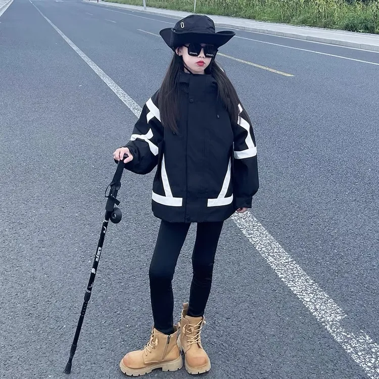 女童冲锋衣三合一可拆卸2025新款冬季女大童外套儿童秋冬加厚风衣