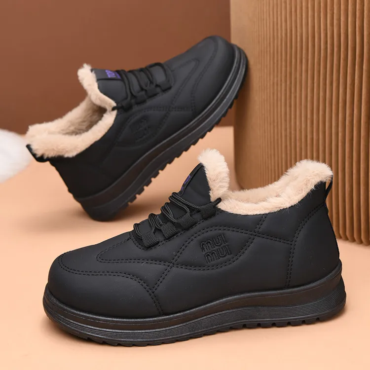 冬季新款老北京棉鞋女加绒加厚保暖中老年妈妈棉靴厚底防滑雪地靴
