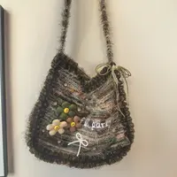 BB375绿咖色花朵笑脸蕾丝边包包