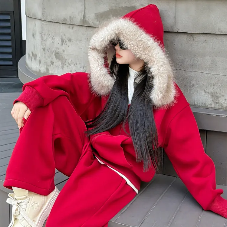 儿童衣服女孩2025新款爆款本命年12岁女童冬装套装加绒加厚拜年服