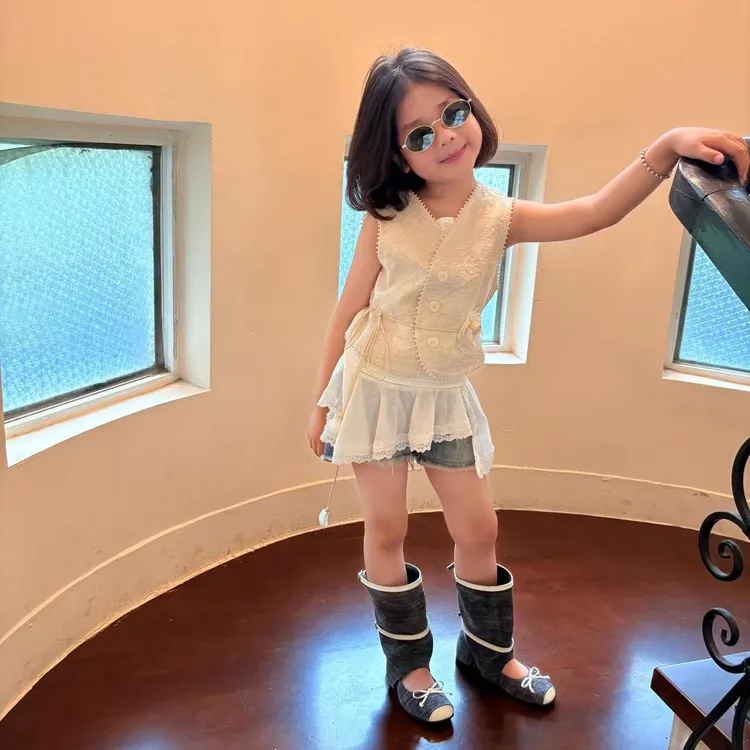 壹妈韩版童装女童夏装套装2025新款洋气高级马甲屁帘短裤三件套潮