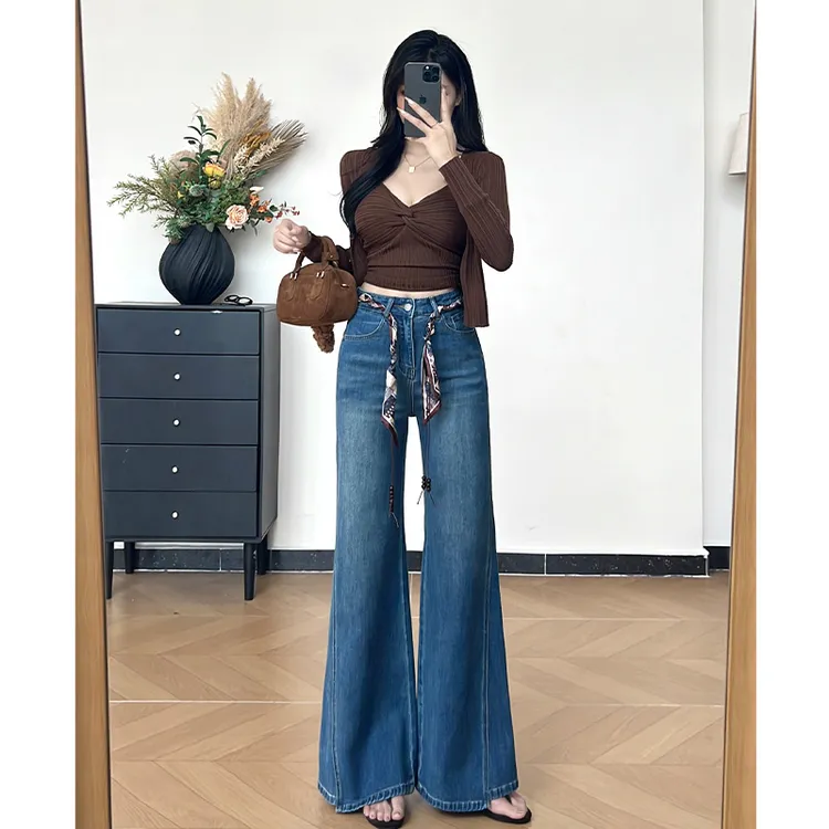 乔栈秋冬爆款加绒不贴腿微喇牛仔裤女气质高腰宽松显瘦小个子长裤