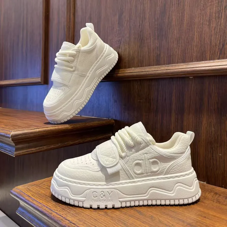 男鞋2025厚底时尚秋季纯色百搭增高休闲鞋韩版低帮潮流男生鞋子